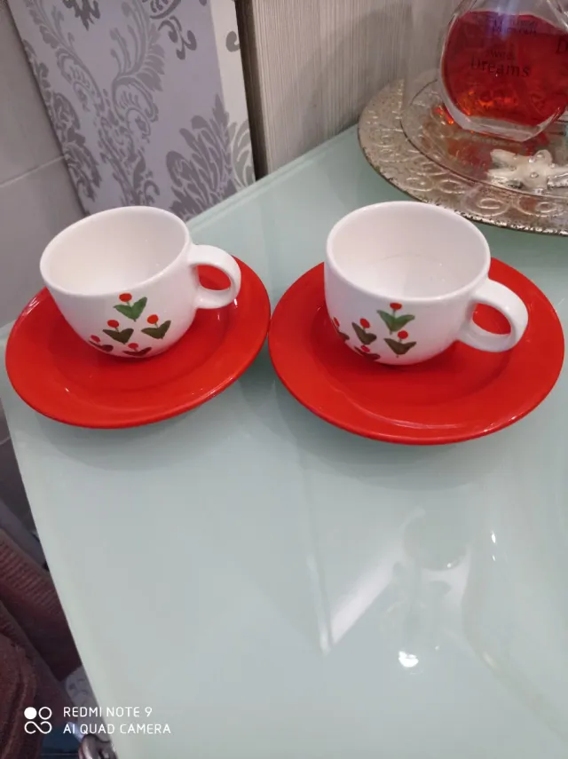 Coppia tazzine da caffè rosse