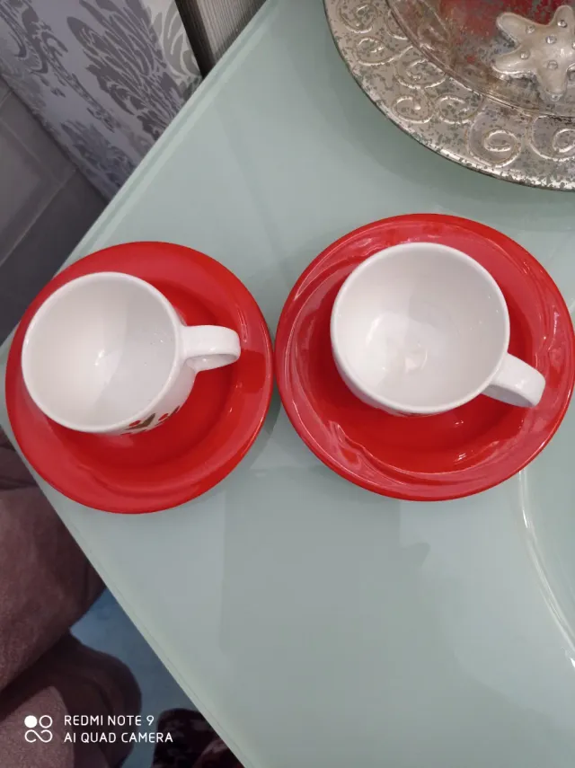 Coppia tazzine da caffè rosse