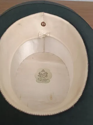 Chistera antigua negra