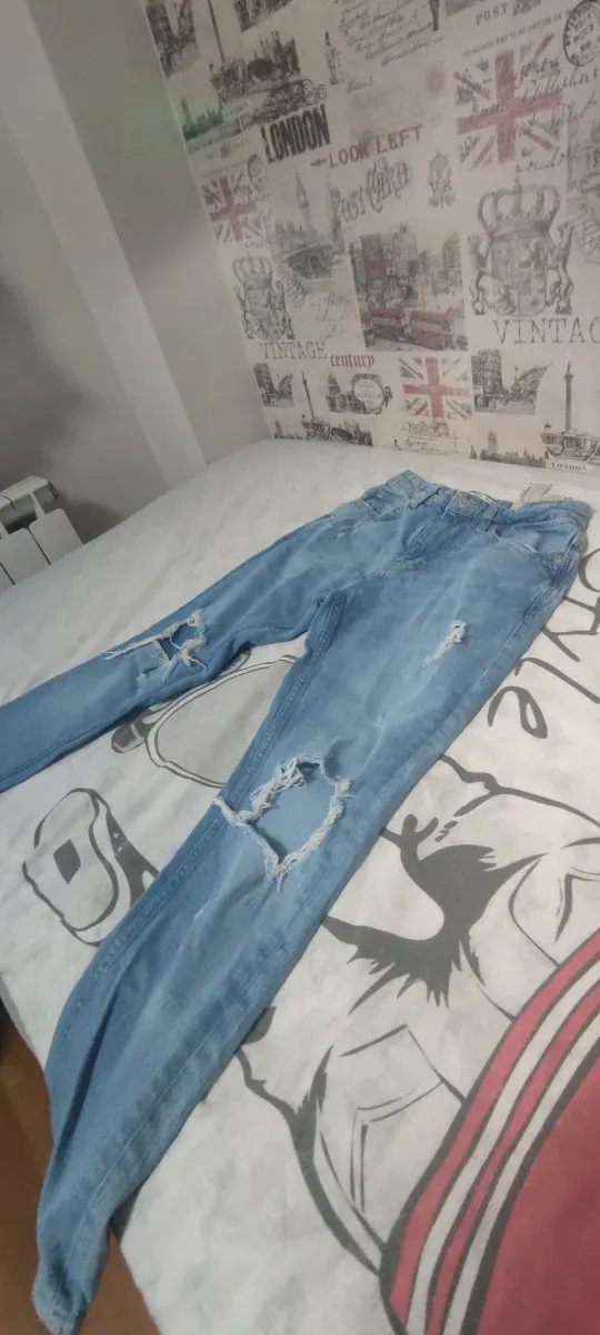 Pantalón tejano desgastado Talla EUR 36