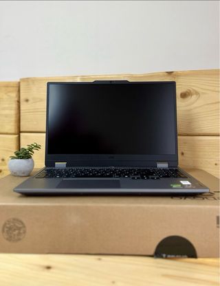 Portátil gaming Lenovo LOQ 24gb RAM