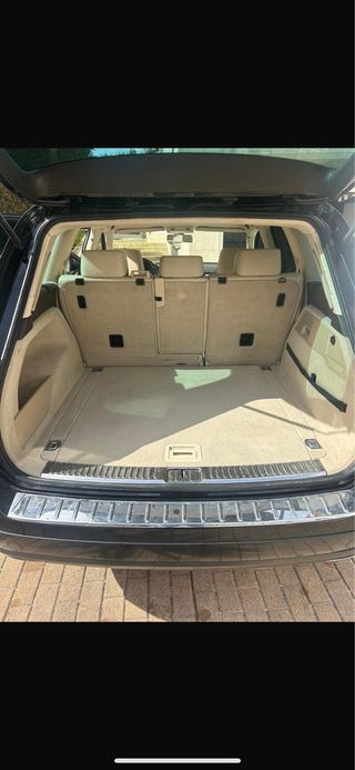 Volkswagen Touareg 2012