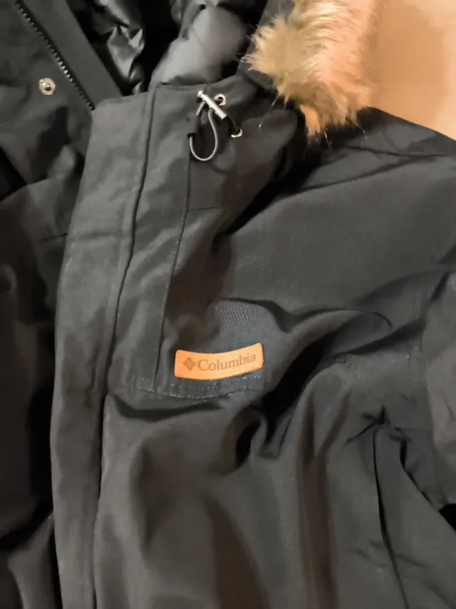 Abrigo Columbia Negro Talla XXL