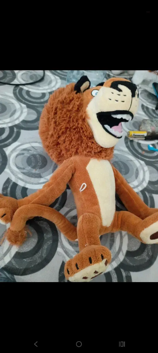 Peluche Leone Linea Malagasc