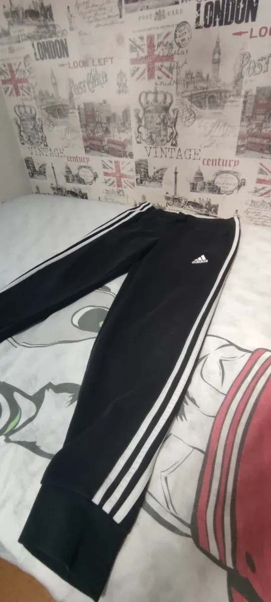 Pantalón Adidas Negro