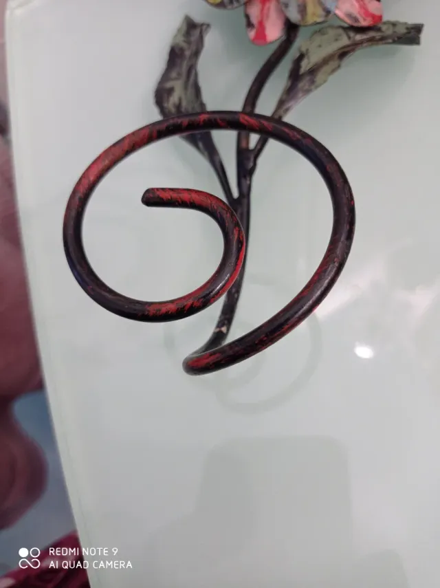 Appendino fiore in ferro battuto