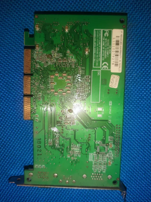 Tarjeta Gráfica AGP 64MB Conexant Winfast