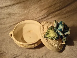 Cajita de porcelana vintage estilo Capodimonte