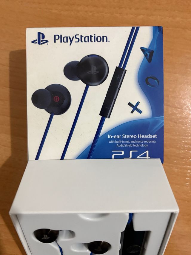 Fones de Ouvido In-Ear PS4 PlayStation