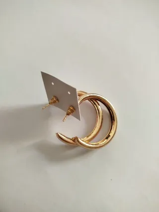 Pendientes de aro dorados