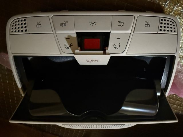 control de luces, botón emergencia, llamada a mer