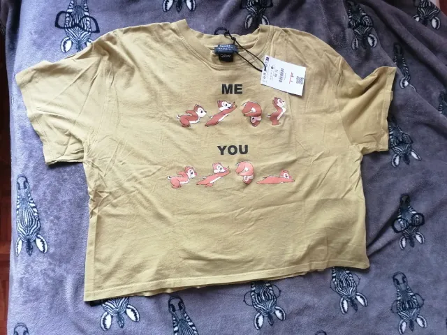 Camiseta Bershka Disney Chip y Dale Talla M