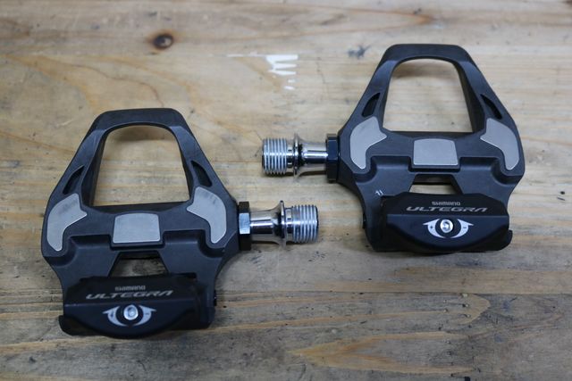 Pedales Shimano Ultegra R8000 carbono nuevos