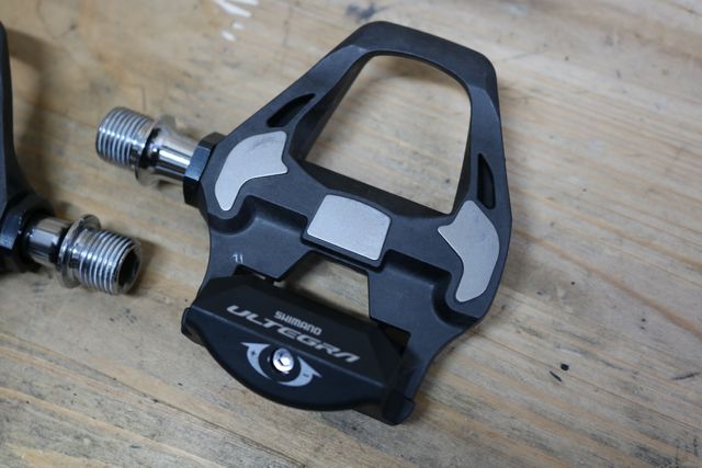 Pedales Shimano Ultegra R8000 carbono nuevos
