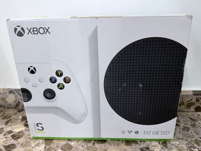 Xbox Series S Blanca con Mando y Juegos