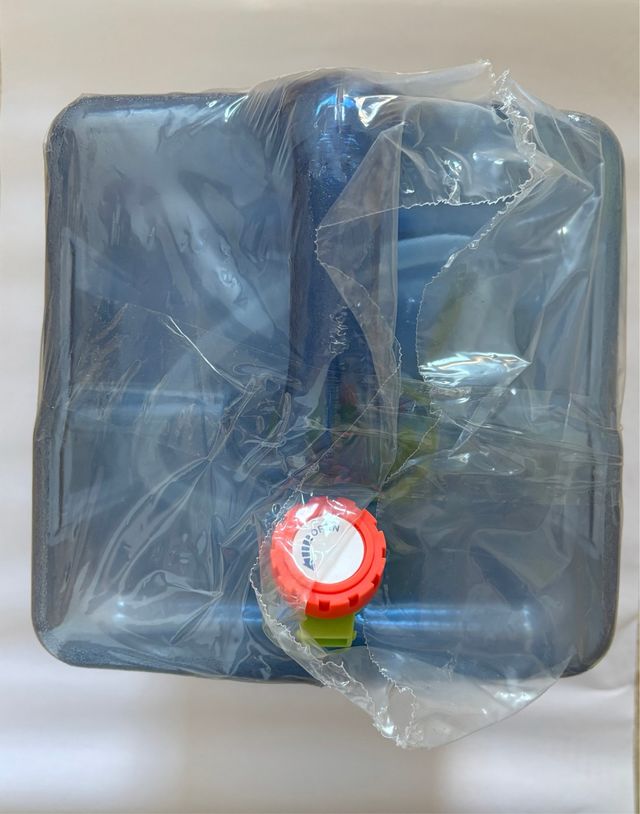 Bidón de agua 22L con grifo