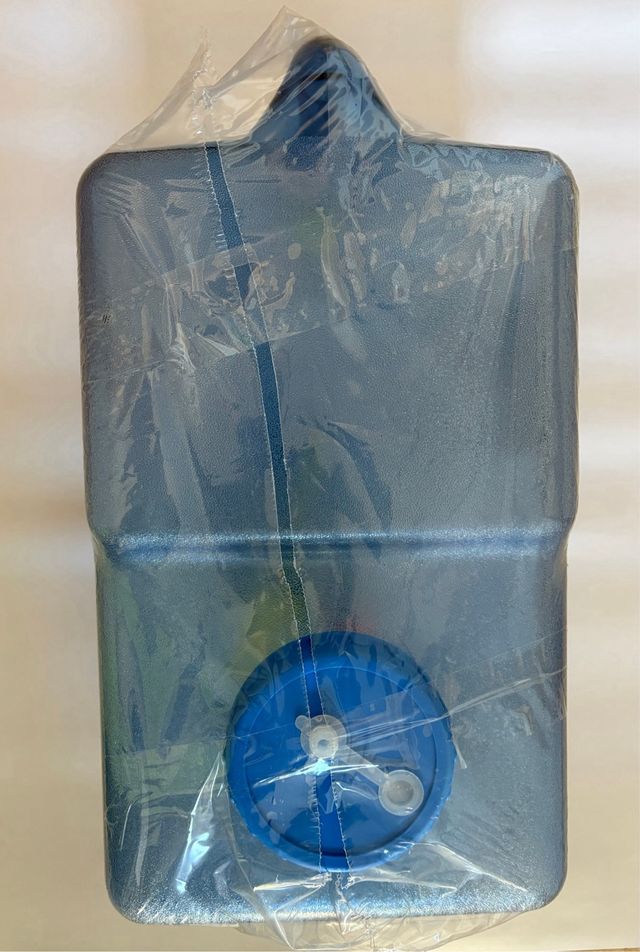 Bidón de agua 22L con grifo