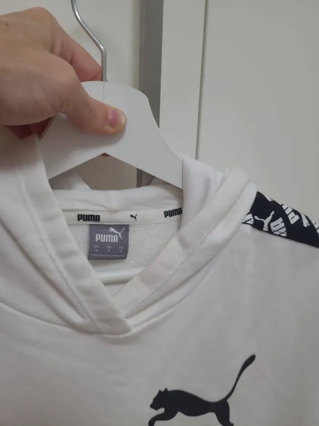 Chaqueta Puma con capucha y logo