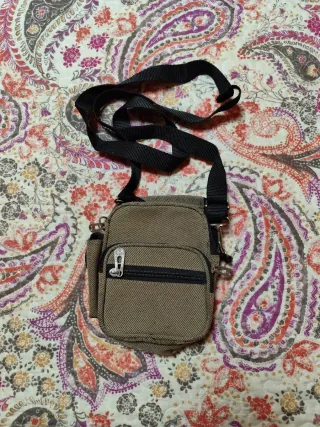 Bolso bandolera hombre marrón y negro