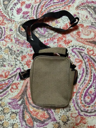 Bolso bandolera hombre marrón y negro