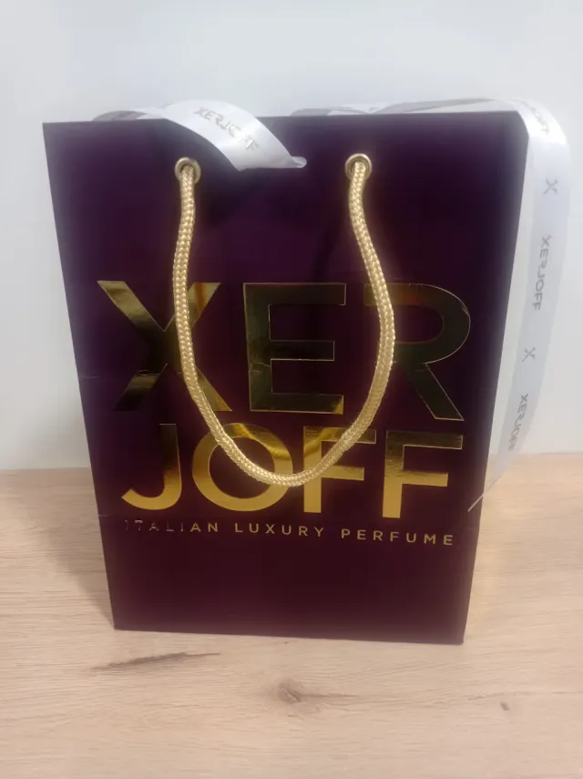 Envase,Estuche y bolsa perfume XERJOFF vacío