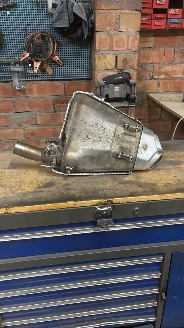 Escape Kawasaki Ninja ZX6R 07-08