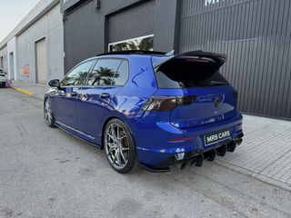 Volkswagen Golf R AKRAPOVIC FULL EXTRAS