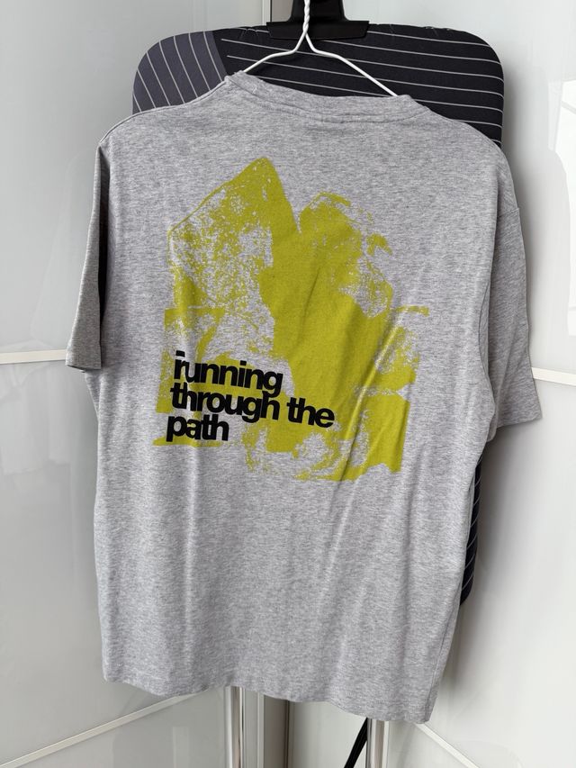 Camiseta Zara Athletics Gris