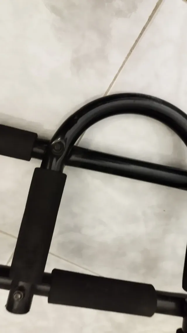 Barra dominadas para marco de puerta