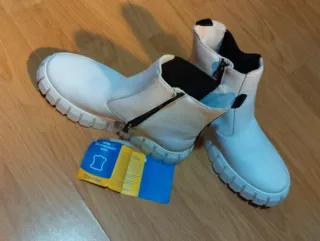 Stivaletti bianchi pelle n.37