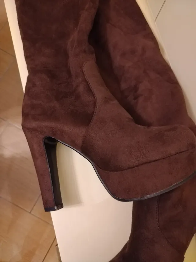 Stivali marroni tacco alto plateau