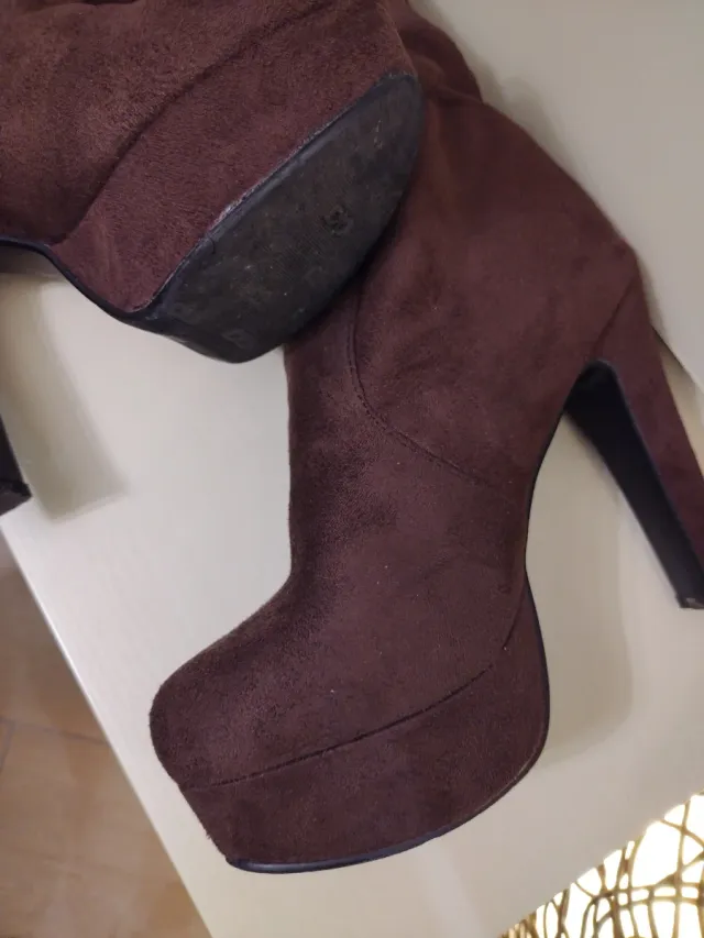 Stivali marroni tacco alto plateau