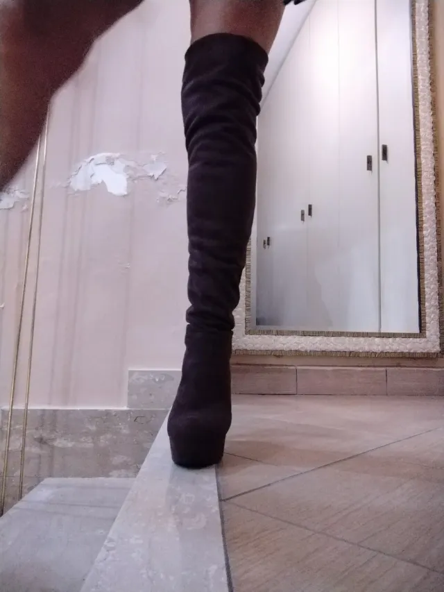 Stivali marroni tacco alto plateau