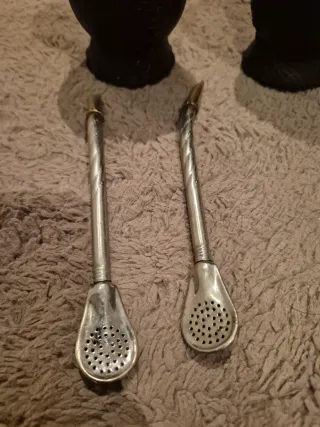 Set 2 Vasos Mate y Cucharillas