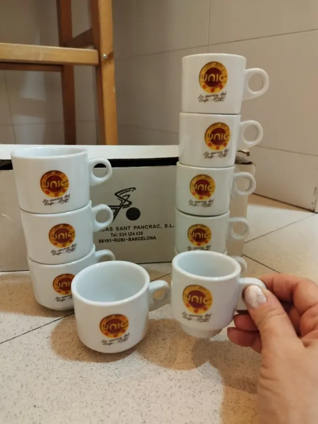 Tazas de café Unic 10 unds.