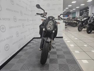 KTM 990 Super Duke R 2008 con 42.053 km.