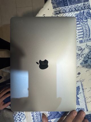 MacBook Pro 13 Touch Bar