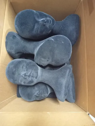 20 Cabezas de terciopelo negro para pelucas