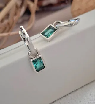 Pendientes Plata Ley Aro con Piedra Verde