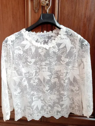 Blusa Mulaya encaje blanca talla M