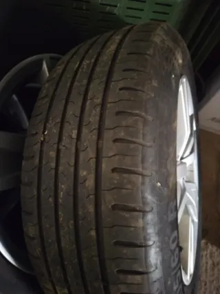 Llanta Audi A4 y neumáticos