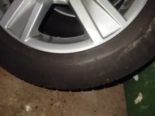 Llanta Audi A4 y neumáticos