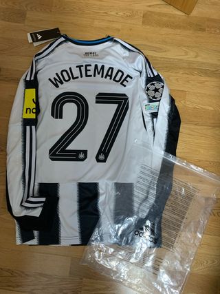 Camiseta Newcastle Woltemade 25/26 Manga Larga