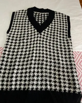 Jersey sin mangas pata de gallo