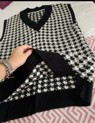 Jersey sin mangas pata de gallo