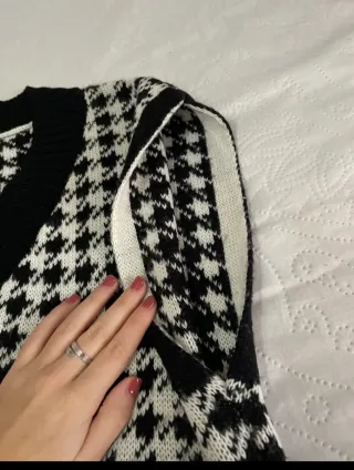 Jersey sin mangas pata de gallo