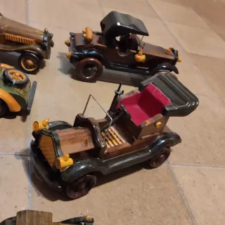 Conjunto Coches Antiguos Madera