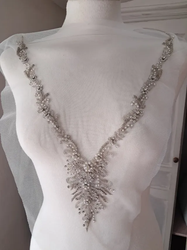 Pedrería Novia Escote Vestido