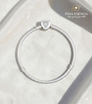pulsera de plata de ley 925.