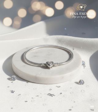 pulsera de plata de ley 925.